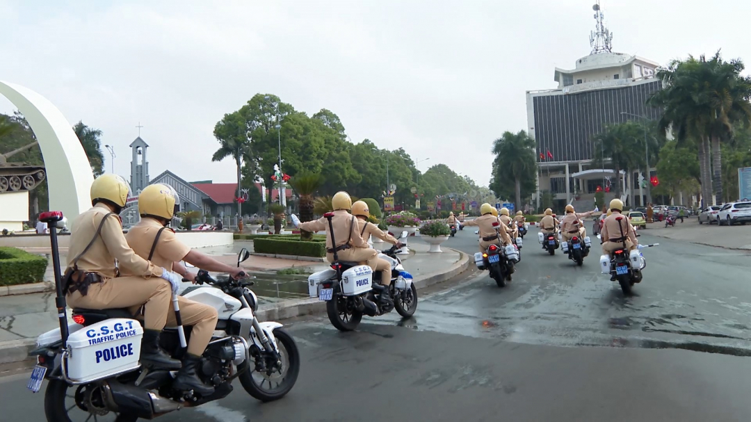 Toàn dân tham gia phát hiện, cung cấp thông tin vi phạm hành chính về trật tự, an toàn giao thông 